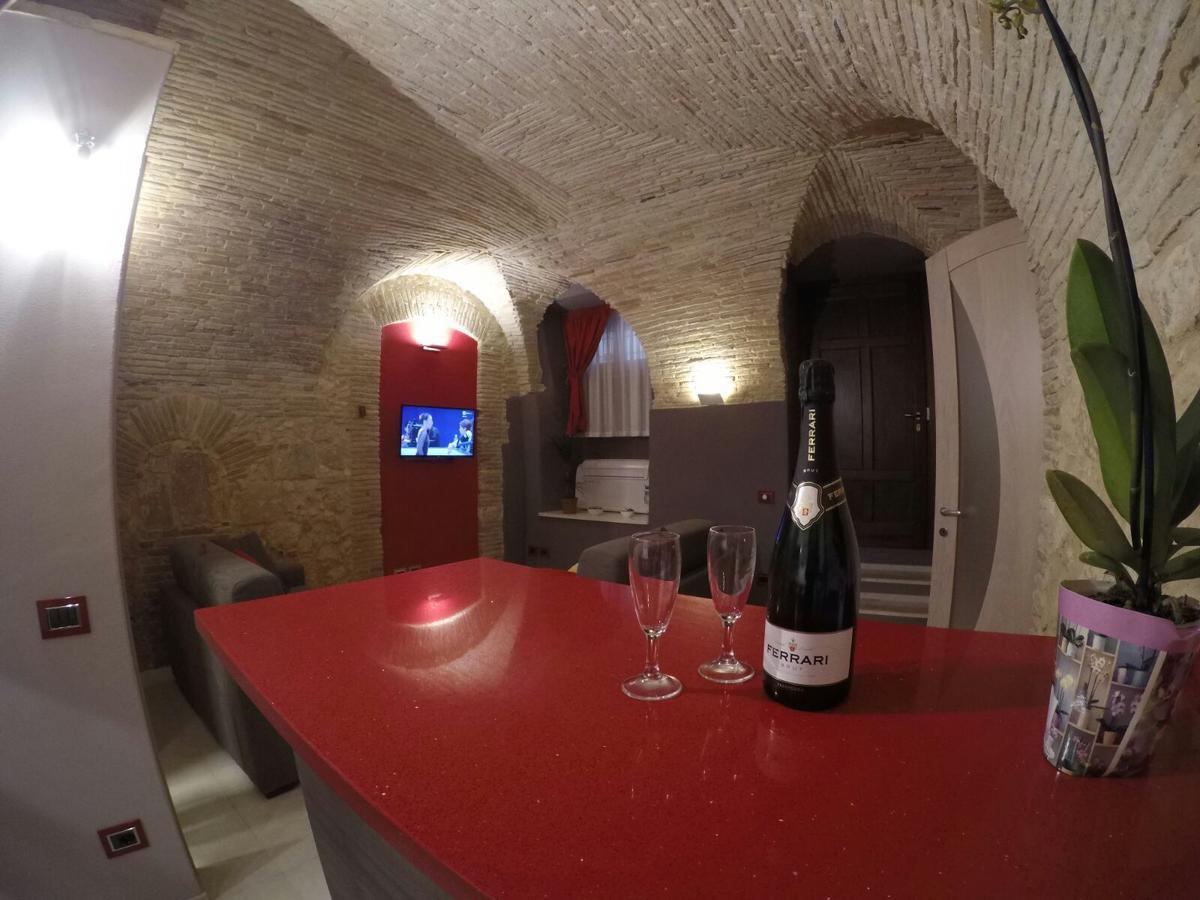 Apartament Al Castello Cagliari Zewnętrze zdjęcie